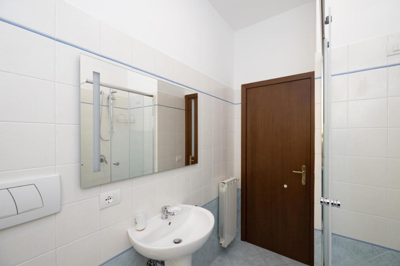 Roma Marine House 호텔 리도디오스티아 외부 사진